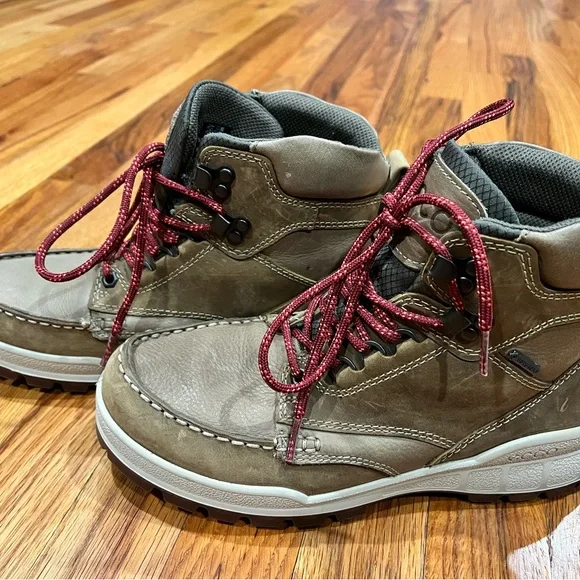 ECCO Gore tex Women's Tan Track 25 High Hiking Boot Size EU 38‎ - Picture 4 of 9